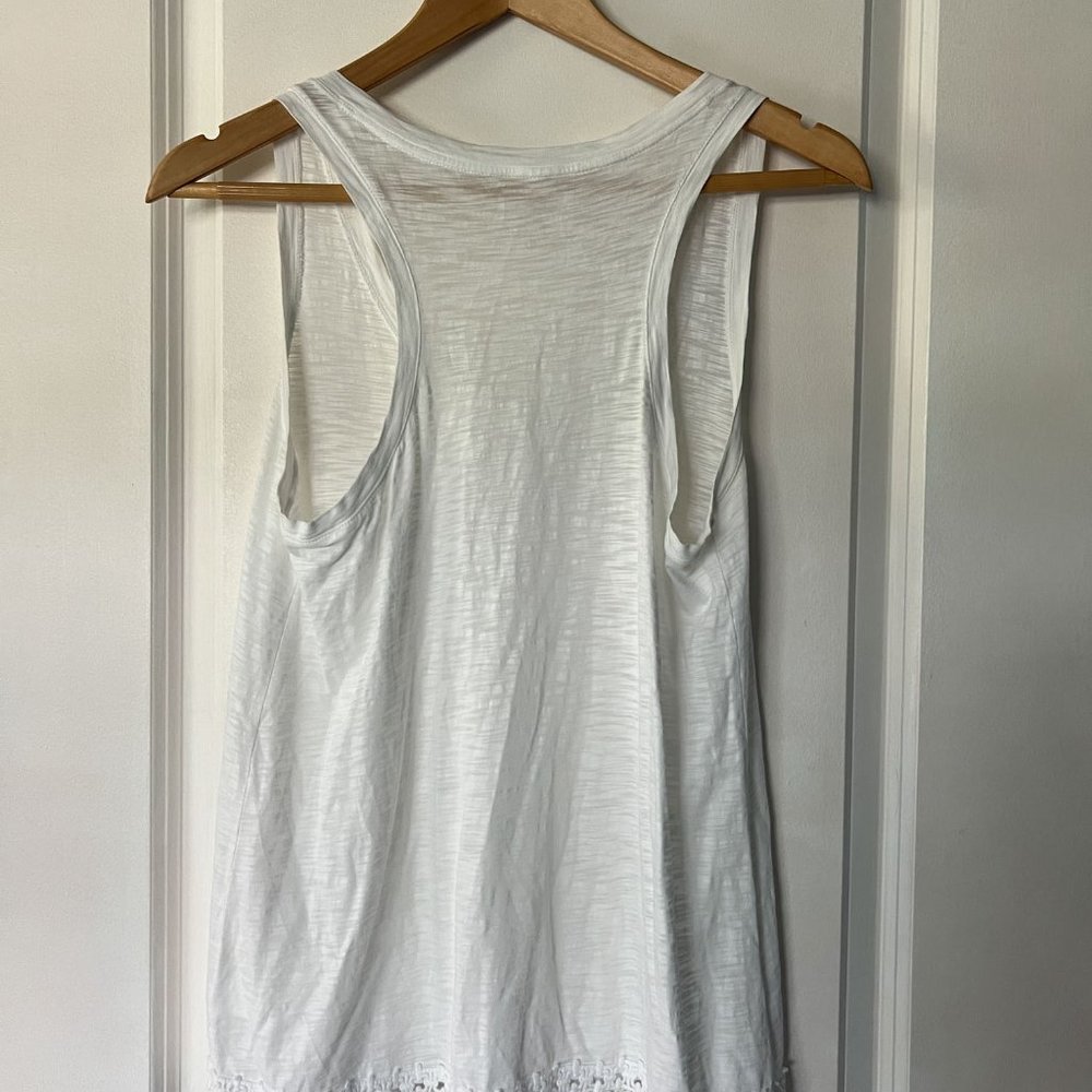 Lilly Pulitzer Pima Cotton White Tank Top with Lace Hem - Picture 2 of 6